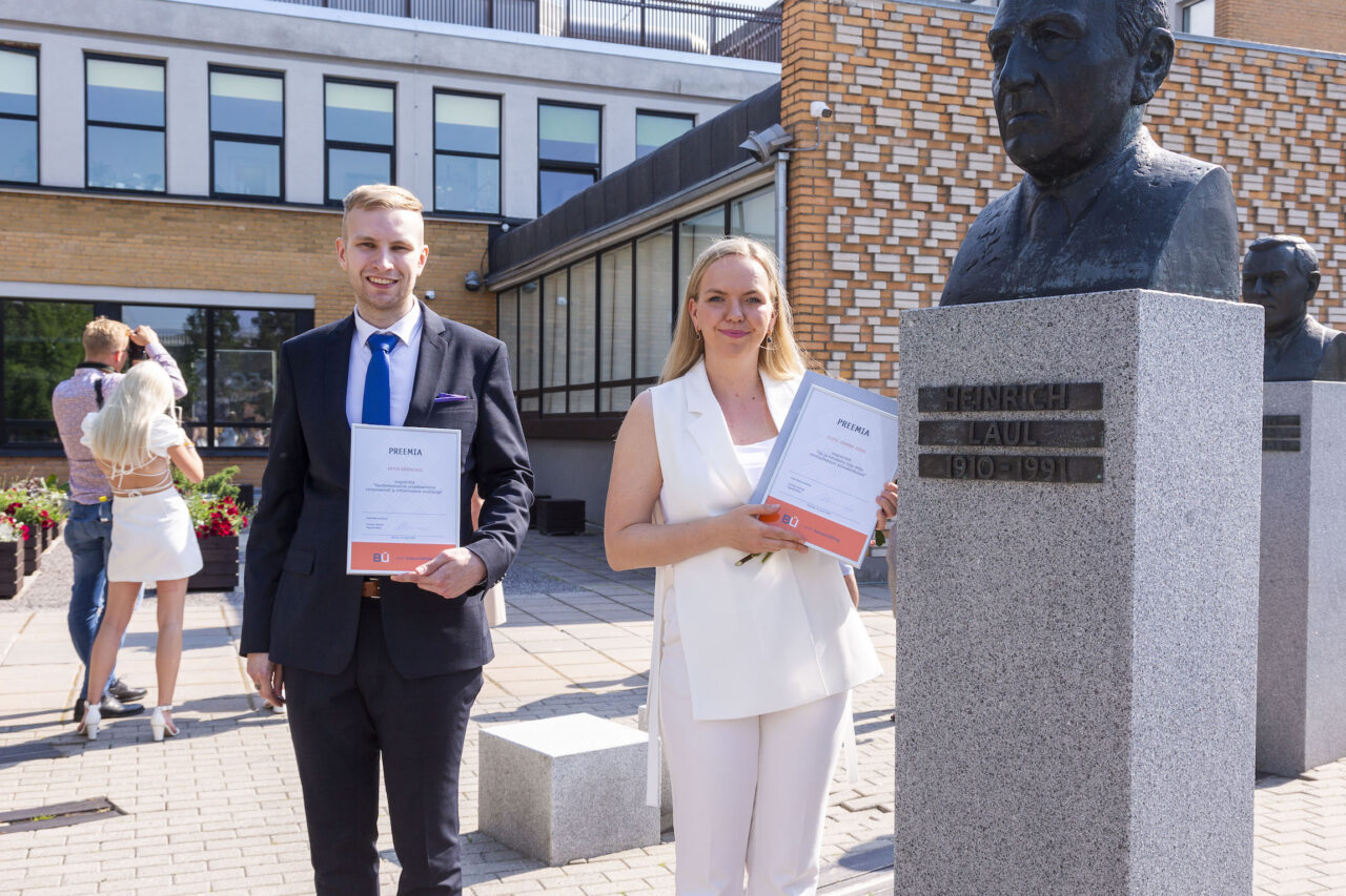 Betooniühingu 2022. aasta üliõpilastööde preemiad said Artur Andersalu ja Eliise Joanna Kikas