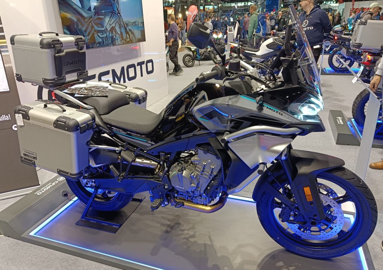 Helsingi motomess 2024: palju elektrirattaid, kuid esitleti ka iseehitatud kaunitare