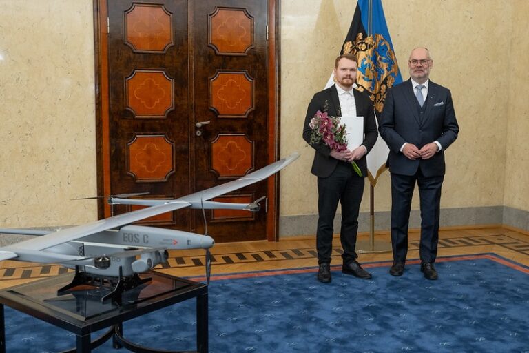Presidendi noore inseneri preemia pälvis drooniarendaja Margus Sammelsaar