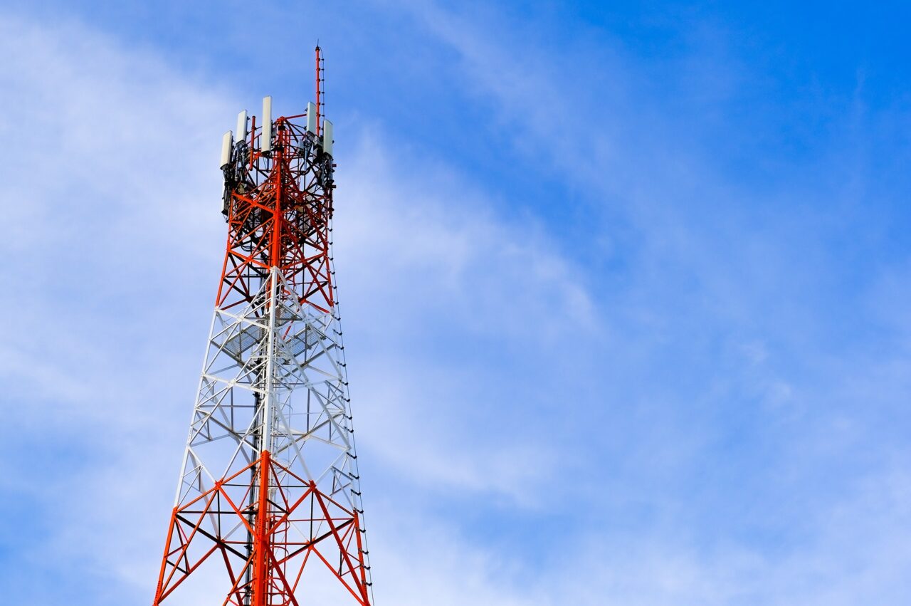 GPS-i polegi enam vaja: uus navigatsioonitehnika kasutab satelliitide asemel mobiilimaste