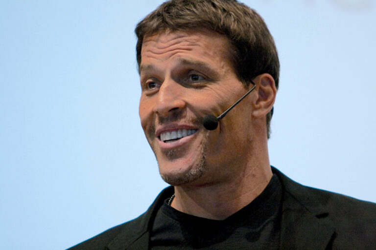 Tony Robbins: kuidas saada fännidest kliente? Kas tead, mida müük tegelikult tähendab?