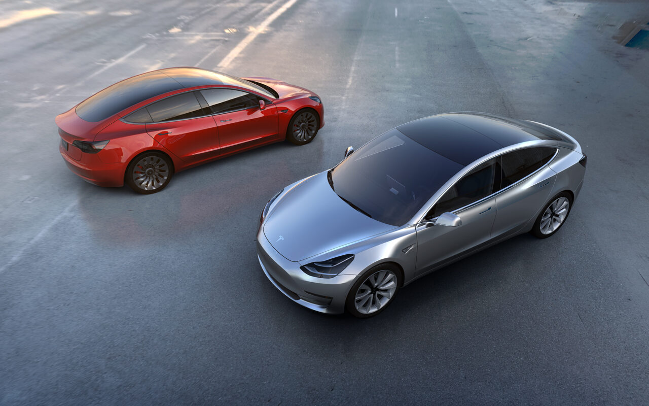 Teerajaja Tesla: isegi kui läheb nässu, on see ikka maailmale kasulik