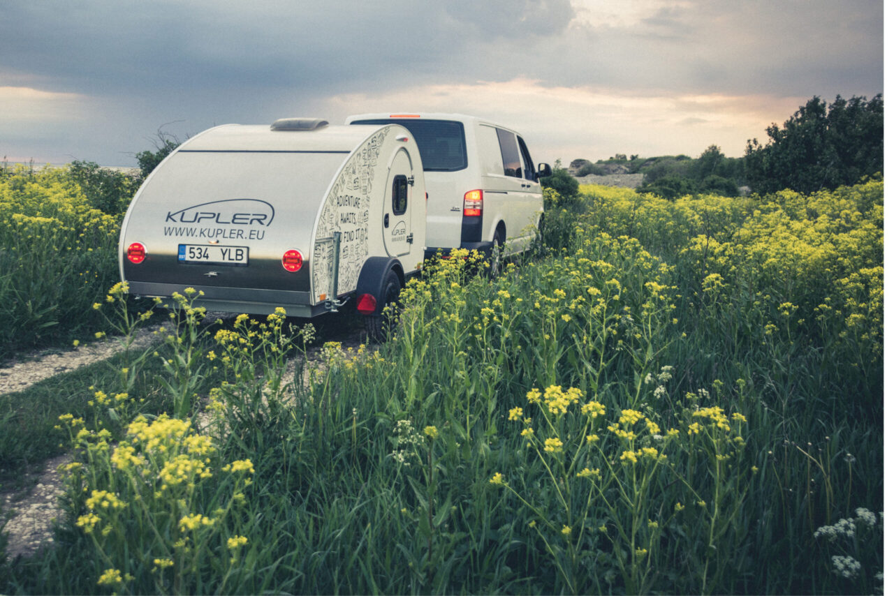 Ajalooline tilgakujuline minikaravan sai uue kuue