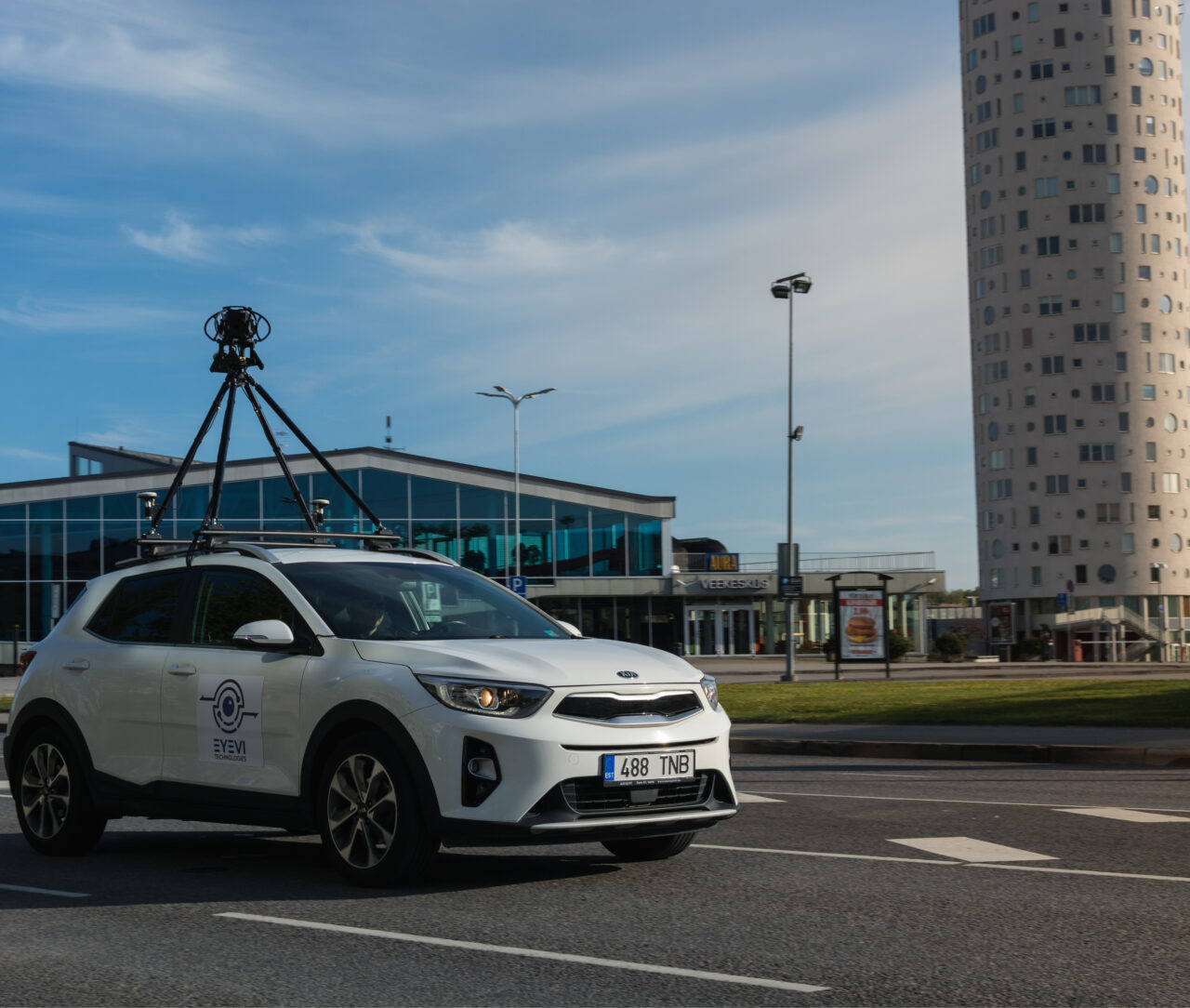 Teeaugud ja liiklusmärgid 3D-kaardile! Teehooldajad ja isejuhtivad autod vajavad seda